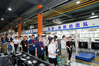 采筑百人考察團(tuán)走進(jìn)火星人,戰(zhàn)略合作謀定工程地產(chǎn)行業(yè)新未來(lái)